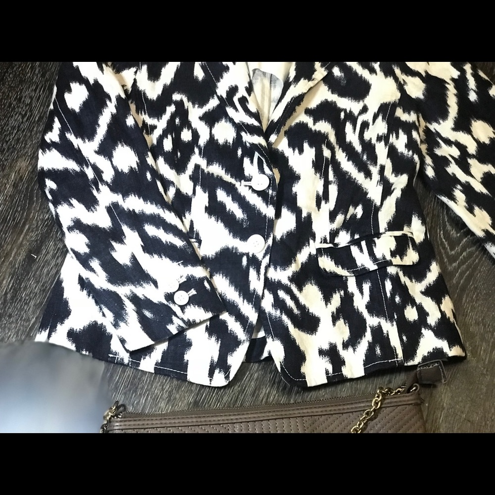 Spring Blazer - Picture 3 of 4